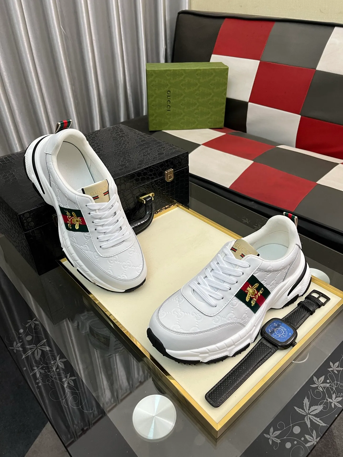Men's Men's Shoes 💰458⌚️⌚️《Gucci*》The latest hot-selling casual shoes, top brand [seduce] luxury~purchase, top~quality. [Strong] The upper is made of imported breathable cowhide with material ➕ breathable sheepskin feet (•) and fine workmanship. Original stylish and stylish soft rubber wear-resistant and non-slip outsole, light and comfortable on the foot, size: 38-443️⃣colors available